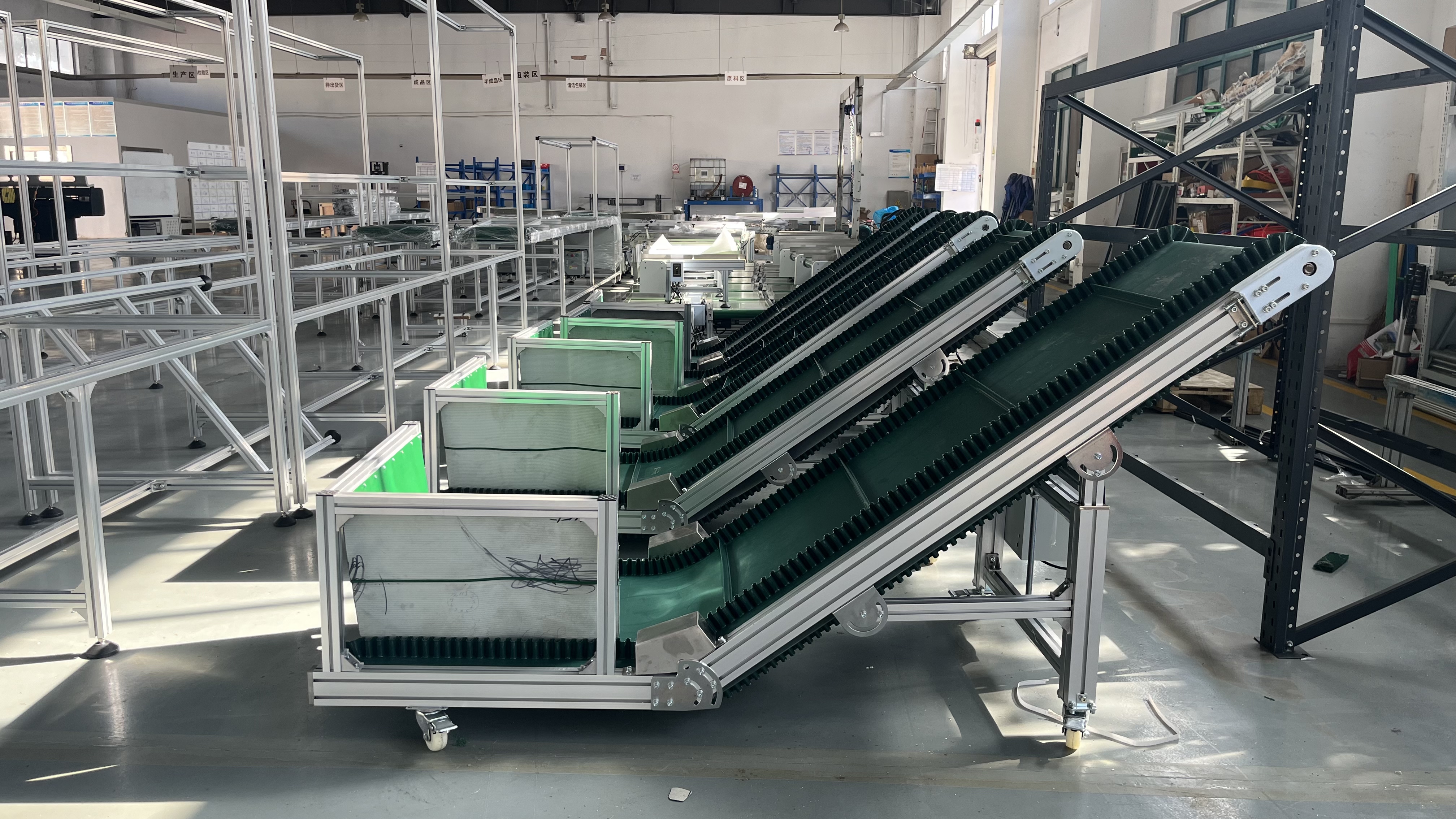 Rotating & Climbing Conveyors