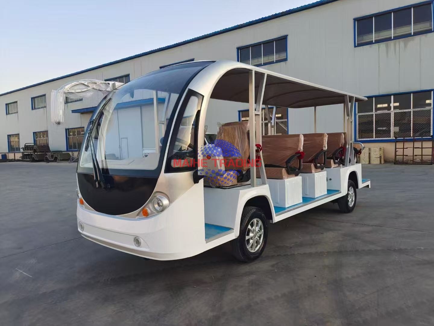 Sightseeing Car Electric Shuttle Bus View 1