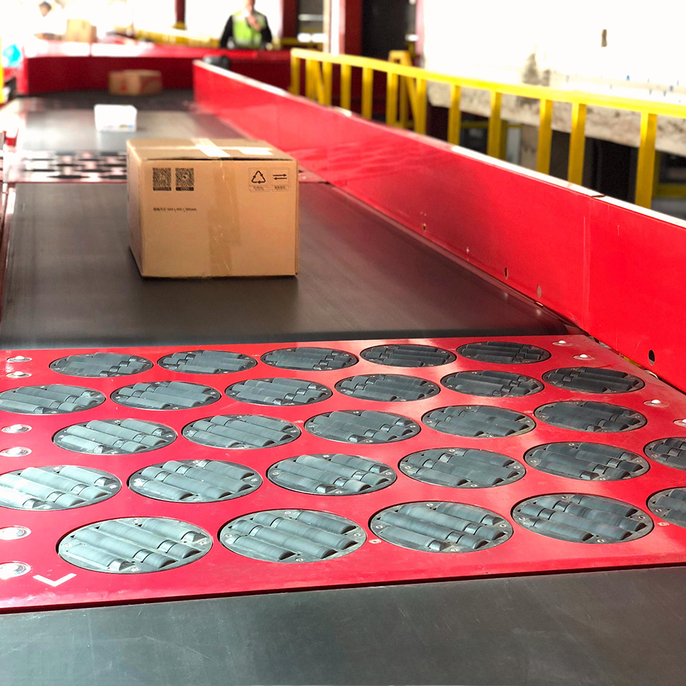 Automated Warehouse Sorting System Module - Swivel Wheel Diverter Conveyors &amp; Sorter Machine For Intelligent Manufacturing