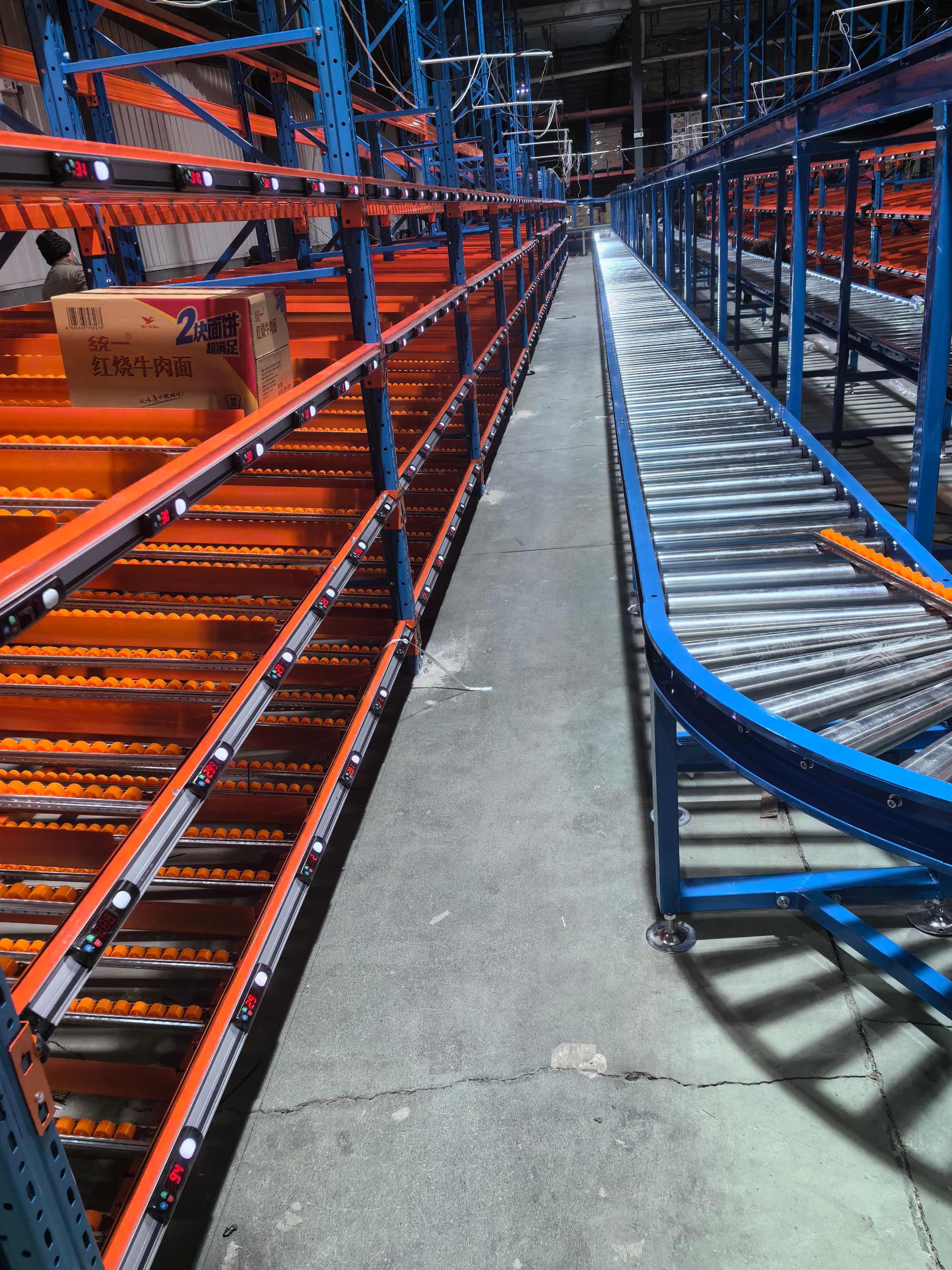 Custom Carton Flow Storage