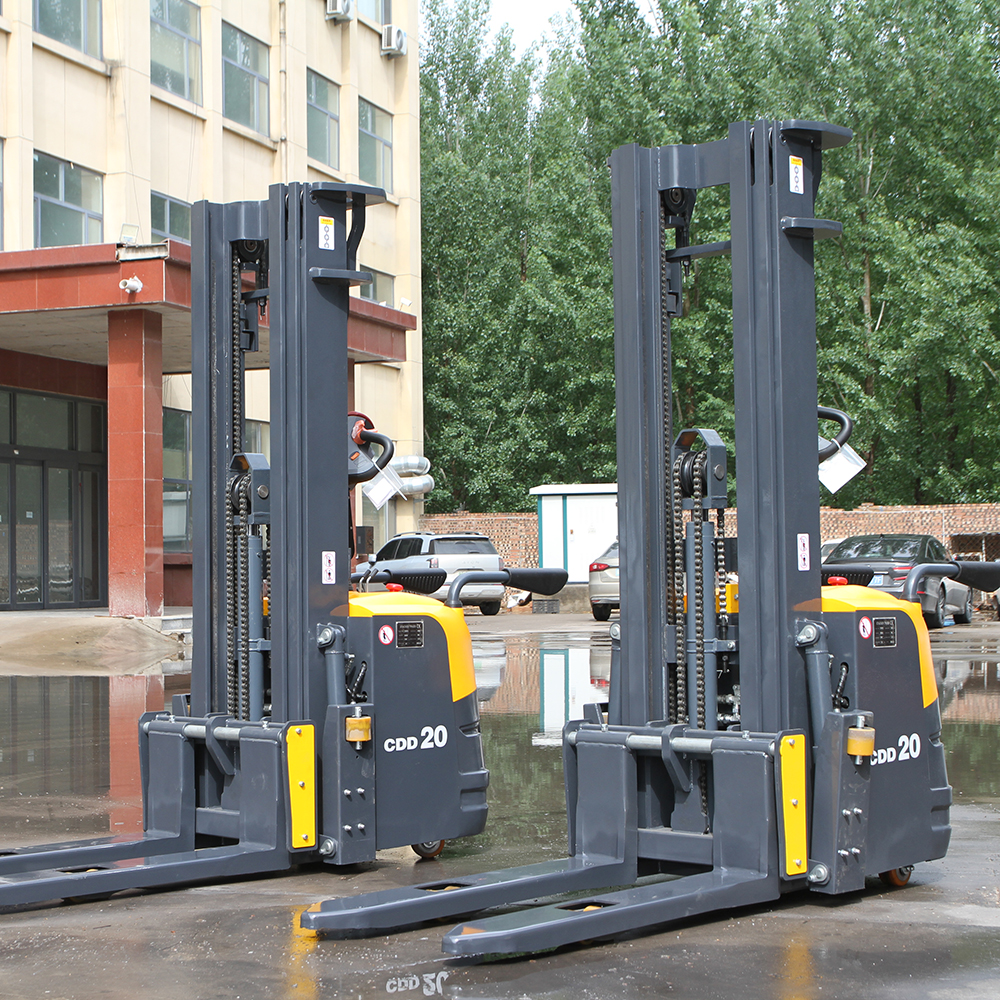 CE Certified 2-Ton 2-Meter Semi-Electric Pallet Stacker Walking Electric Forklift with High Lifting Capacity