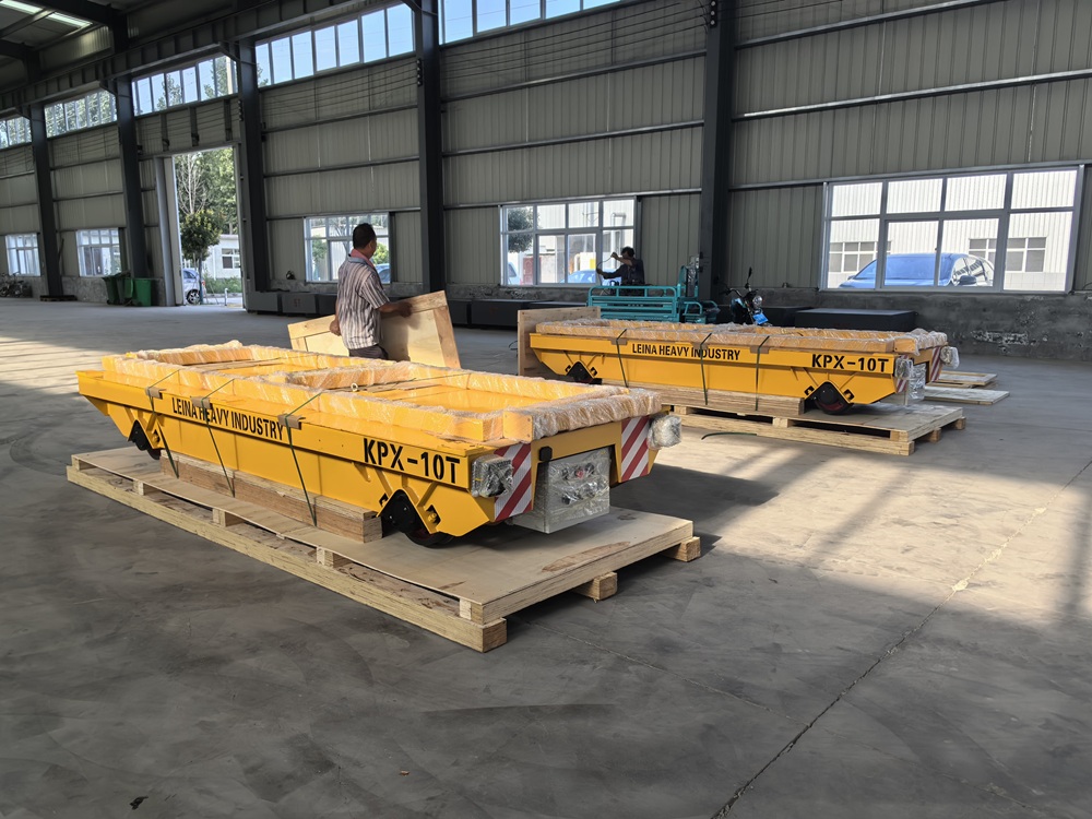 New Battery Powered Platform Cargo Transfer Cart on Rail for Warehouse and Manufacturing Plant Use
