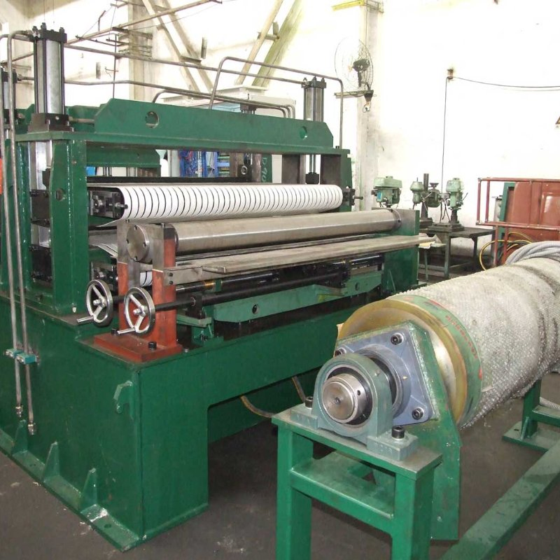 Qingdao Yituo Machinery Metal Coil Straightening Servo Feeder Slitting Rewinding Machine Line