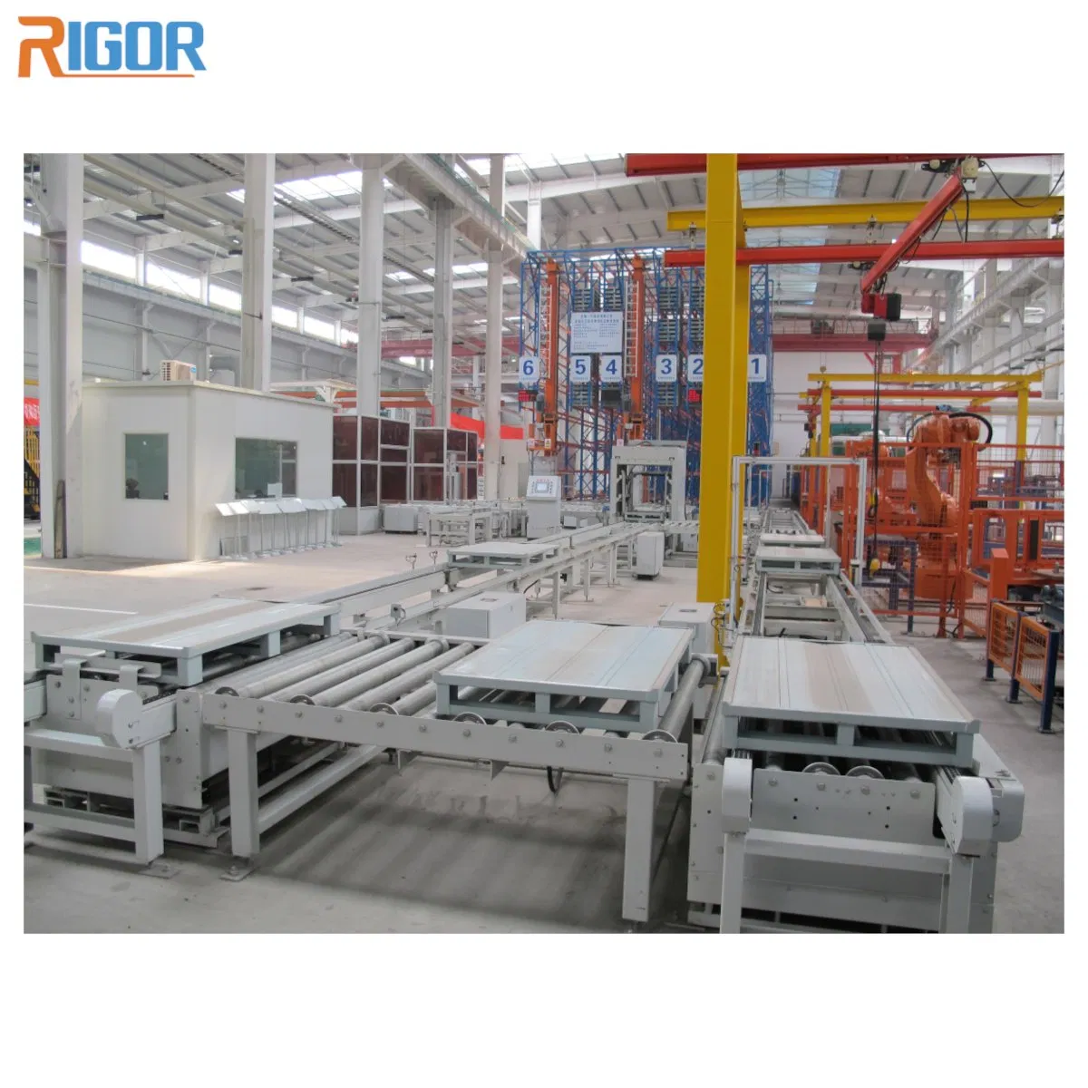 Advanced Roller Conveyor Systems for Streamlined Warehouse Logistics