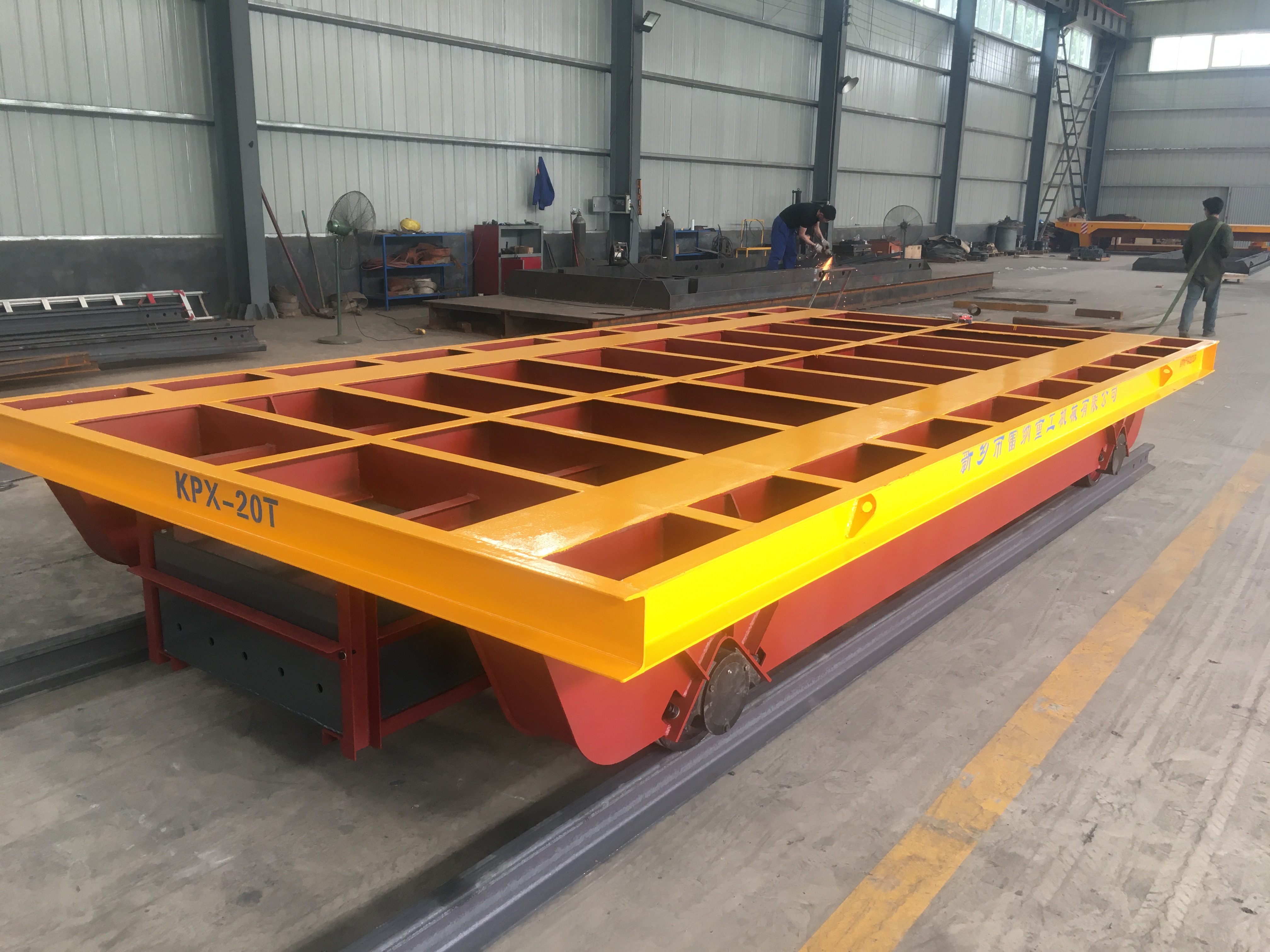 Battery Powered Flat Car Overview