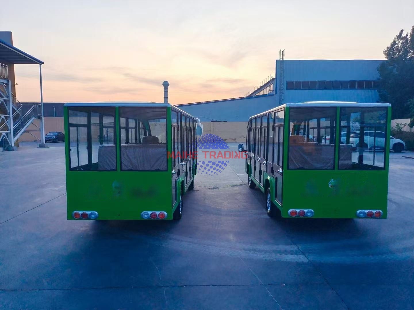 Mini Cartoon Train Bus for Transport Sightseeing Tour Car Manufacturer Convertible Electric Sightseeing Bus Cartoon Tourism