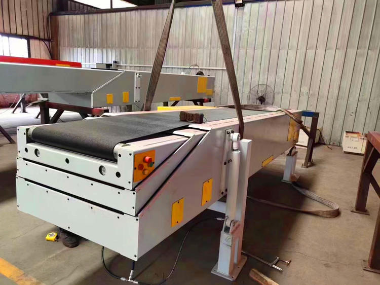 Mobile Transfer Container Retractable Belt Conveyor Adjustable Speed for Warehouse Truck Loading/Unloading Ramps
