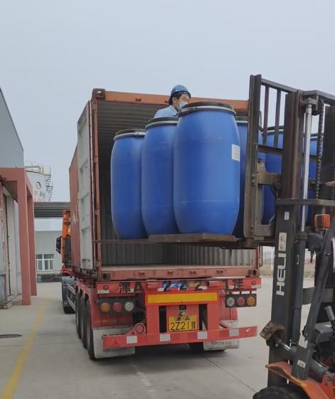 Inibidor de Corrosão e Escala para Químicos de Campo Petrolífero