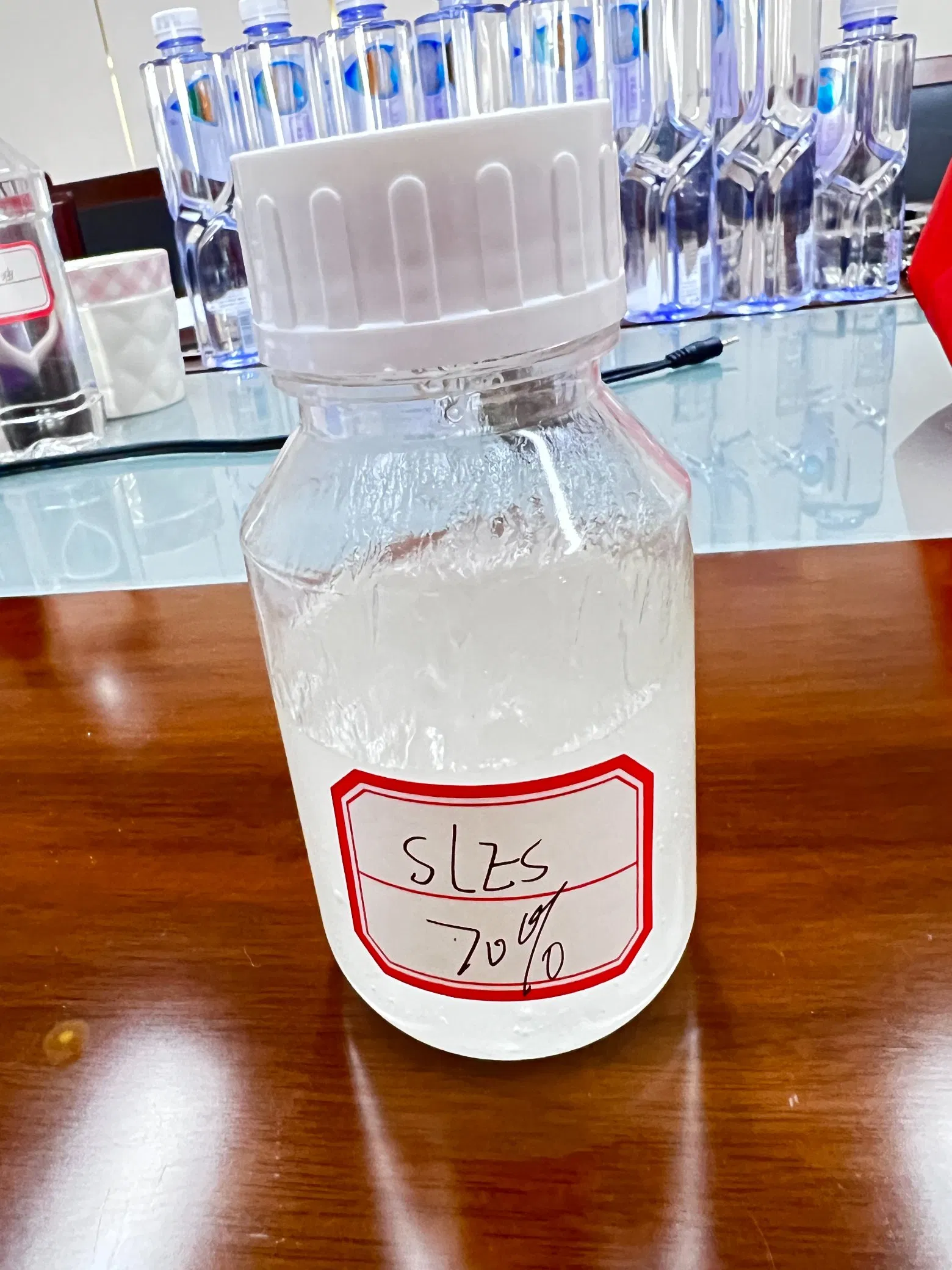 Fabricante da China LABSA 96% e SLES 70% Surfactante Aniónico para Shampoo