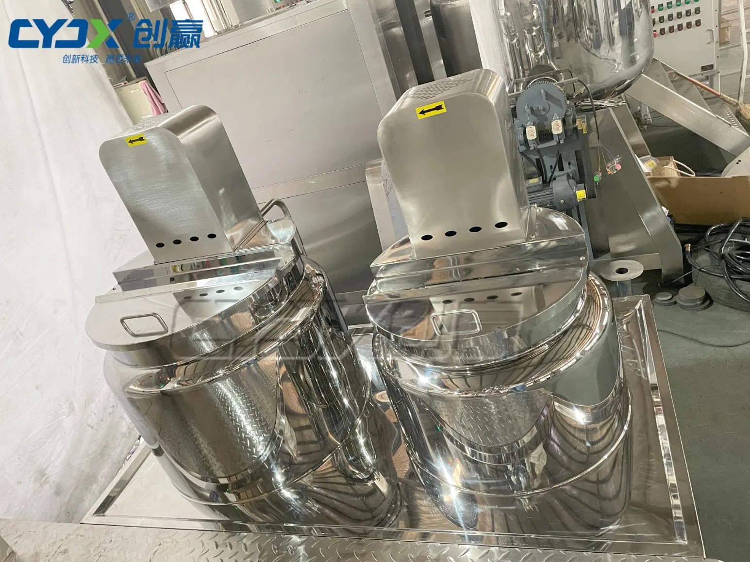 Tanque de Mistura Elétrico de Aço Inoxidável 316 Máquina Emulsificadora a Vácuo para Cosméticos