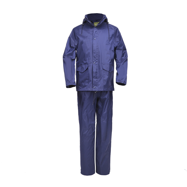 New Arrival Waterproof Nylon Raincoat Breathable Rain Suit