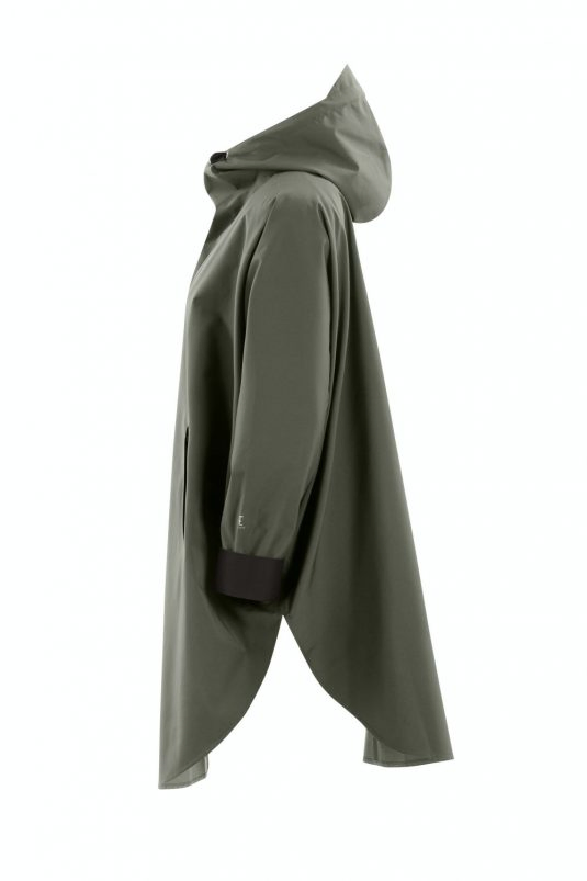 Hot Selling Long Rain Coat Jacket Waterproof Clothing Women Rain Poncho Cape