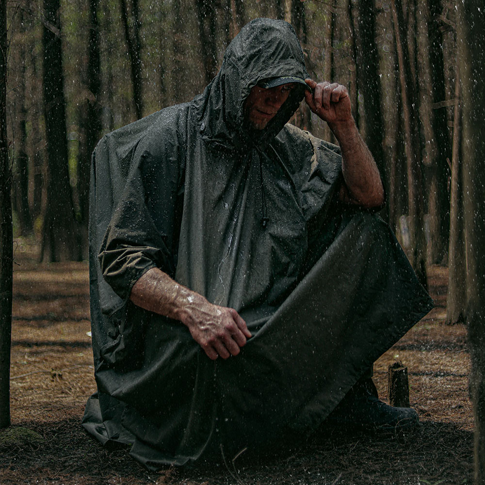 Emersongear Nylon Outdoor Hunting Tactical Gear Tactical Hooded Rain Poncho in Stock
