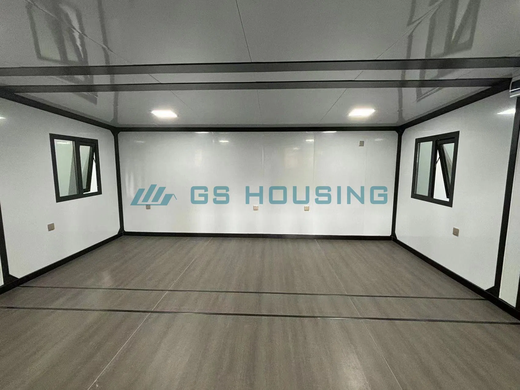 Hot Selling Expandable Container House with PVC Doors for Emergency Shelter