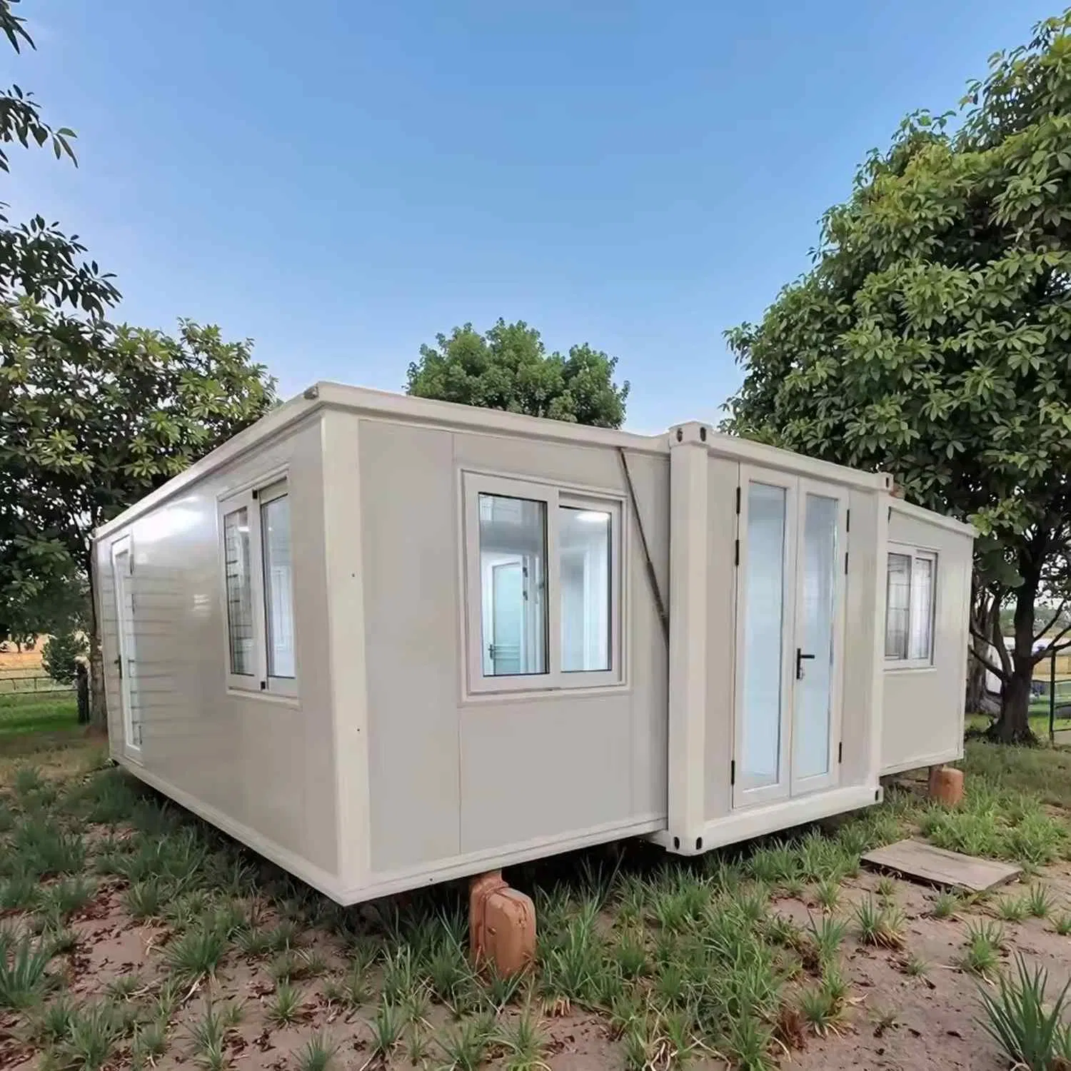 Foldable Container House - Focovir's Innovative Housing Solution