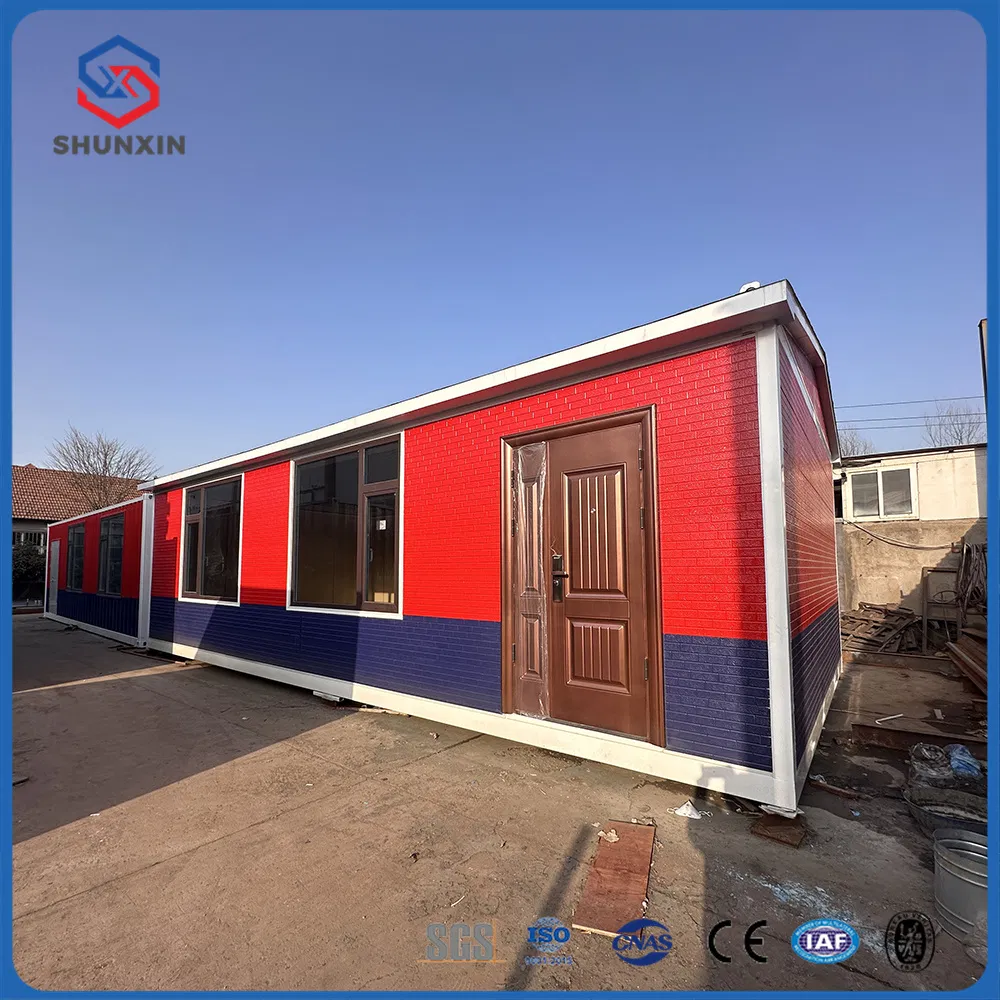 OEM&ODM Container Modular Prefabricated Vessel Modern Capsule Luxury Prefab House Villa