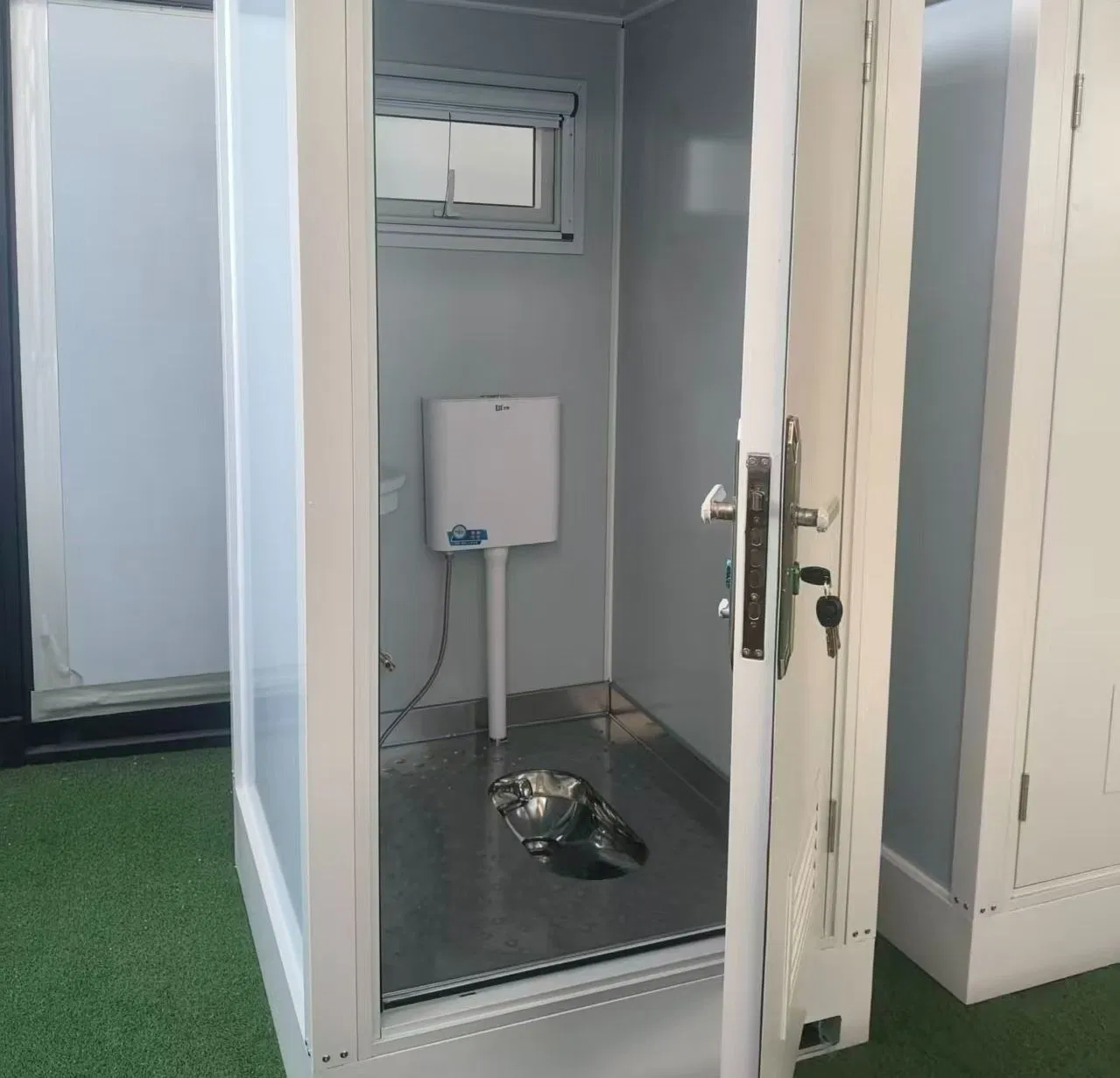 Prefabricated Outdoor Toilet Unit for Construction Sites and Temporary Public Use Toilet Cabin