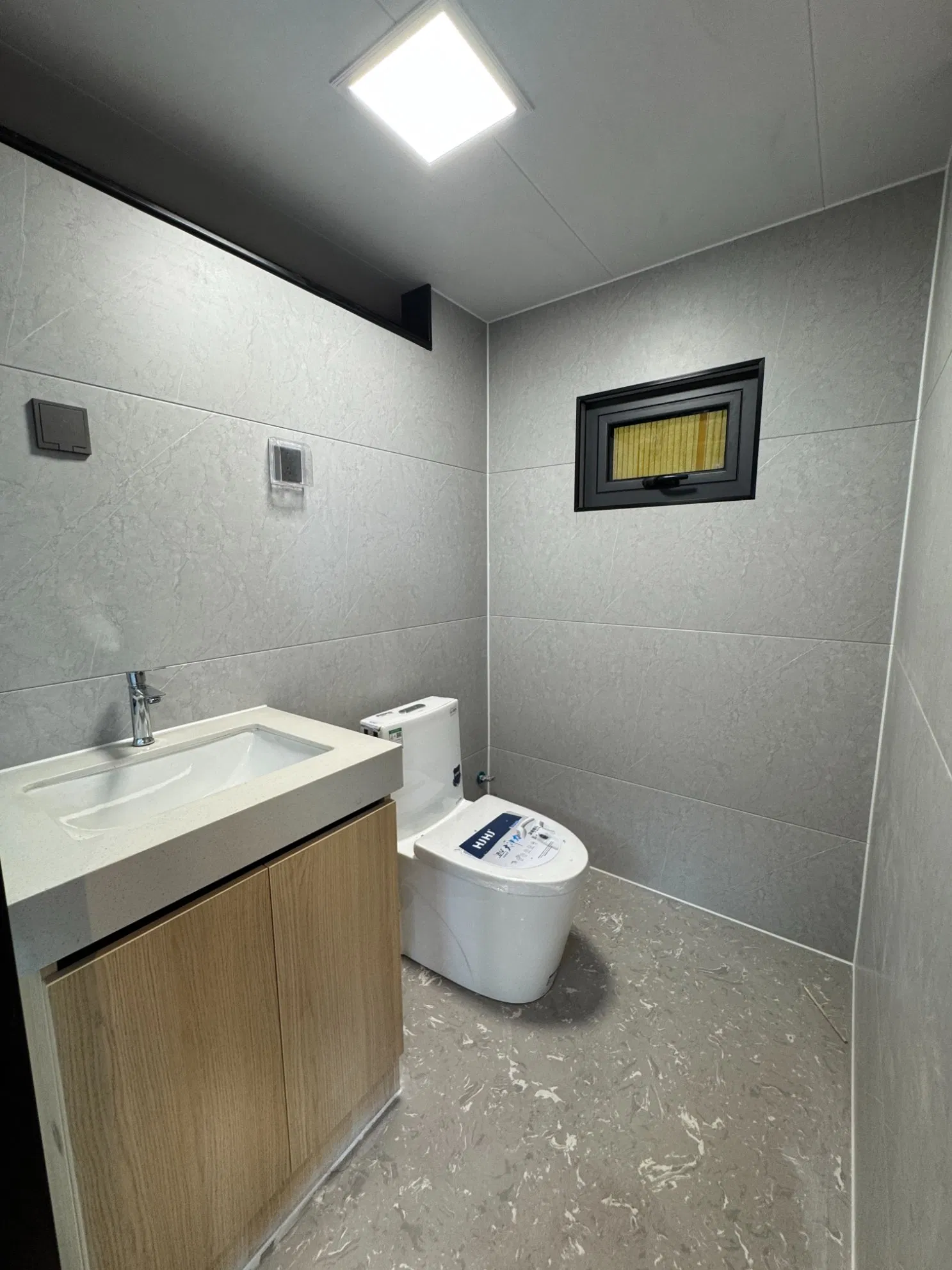 Modular Retail House - Expandable Side Slide Container Shop - 103 Expand