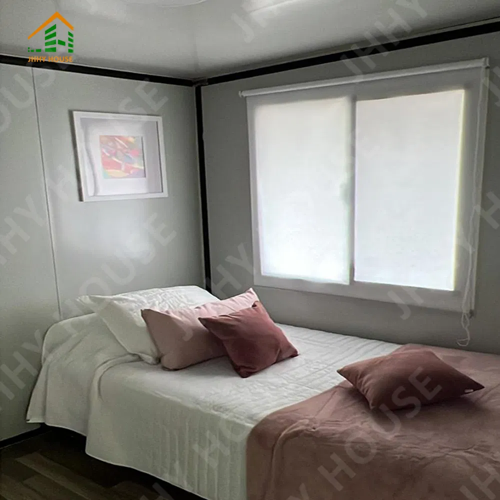 20FT Expandable Weather-Resistant Steel Container House Versatile Use Disaster Relief Hotel Home Office Shop Office Villa Kiosk