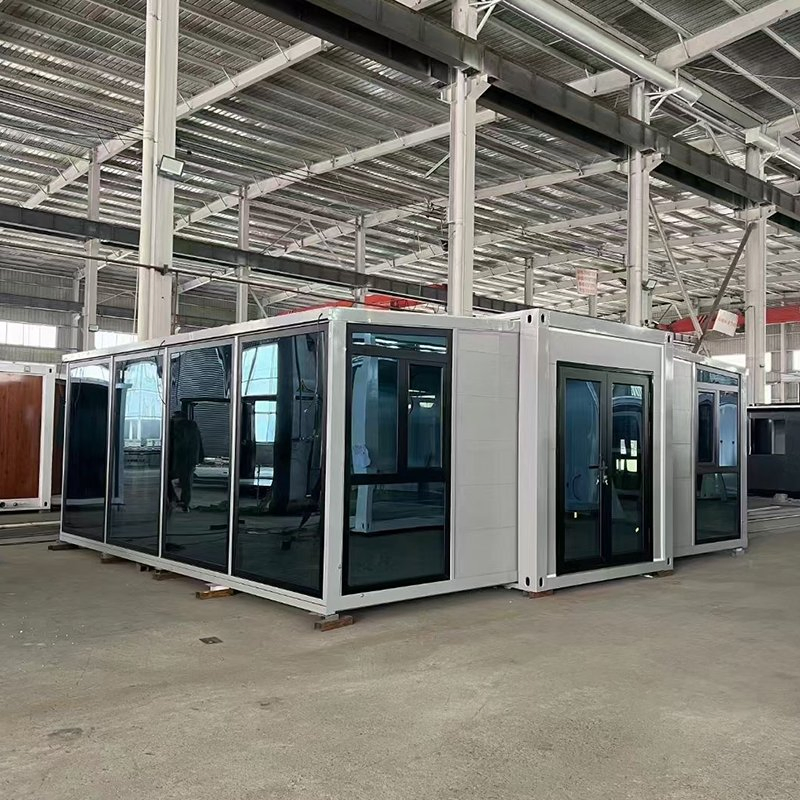 off-Grid Living Expandable Container House with Solar System Prefabricated Tiny Home