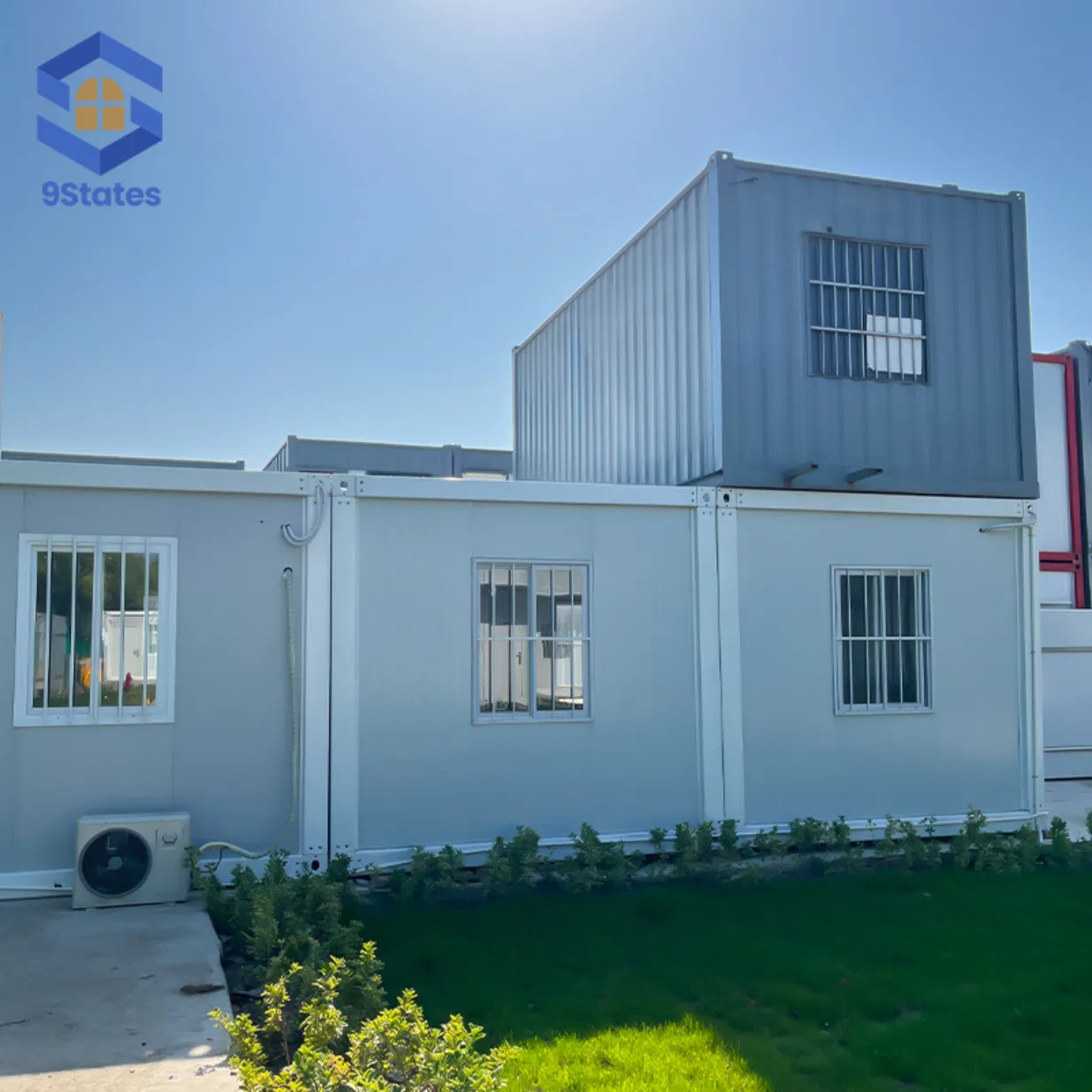 Low Maintenance Cost Customizable Mini Casa Prefab Prefabricated Container Tiny House for Countryside Project Lodging/Military Camps/Tourist Attractions