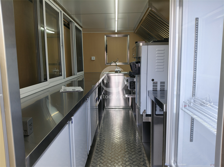 Compact Container Bar Shop for Urban Pop up Retail