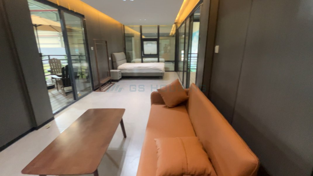 Luxury Modular Steel Structure Prefabricated Container Villa Portable Prefab House Steel Frame Tiny House for Living or Office Villa for Quick