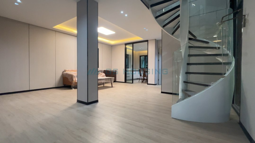 Factory Customized CE Approved Container House Luxury Prefabricated Prefab Steel Structure Villa