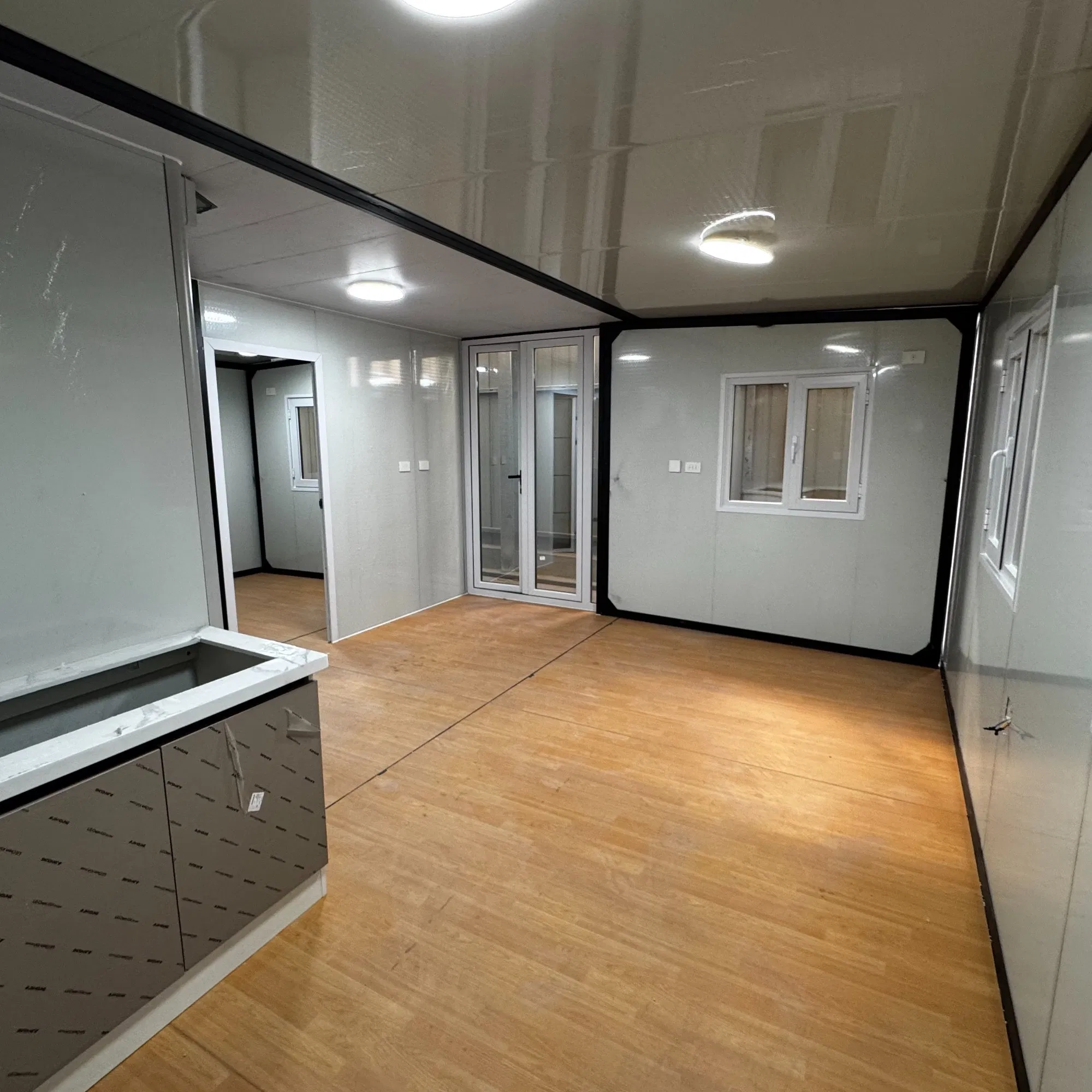 20FT 30FT 40FT off-Grid Expandable Container House Pre-Wired for Solar, Includes Water Tank Mounting and Composting Toilet Option