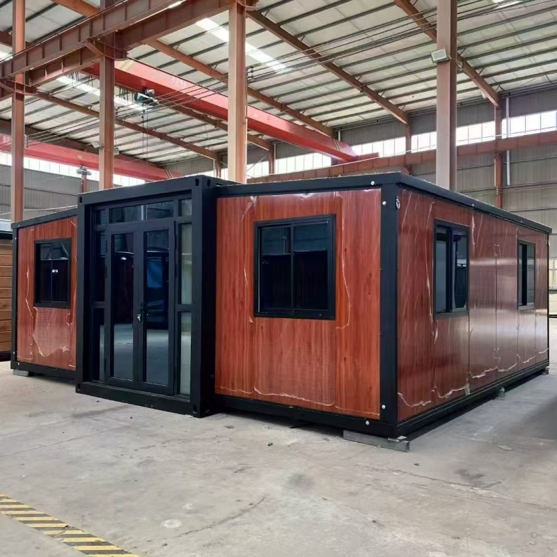 Double Wing Extension Foldable House 20FT Folding Luxury Portable 40FT Home Modern Expandable Container House