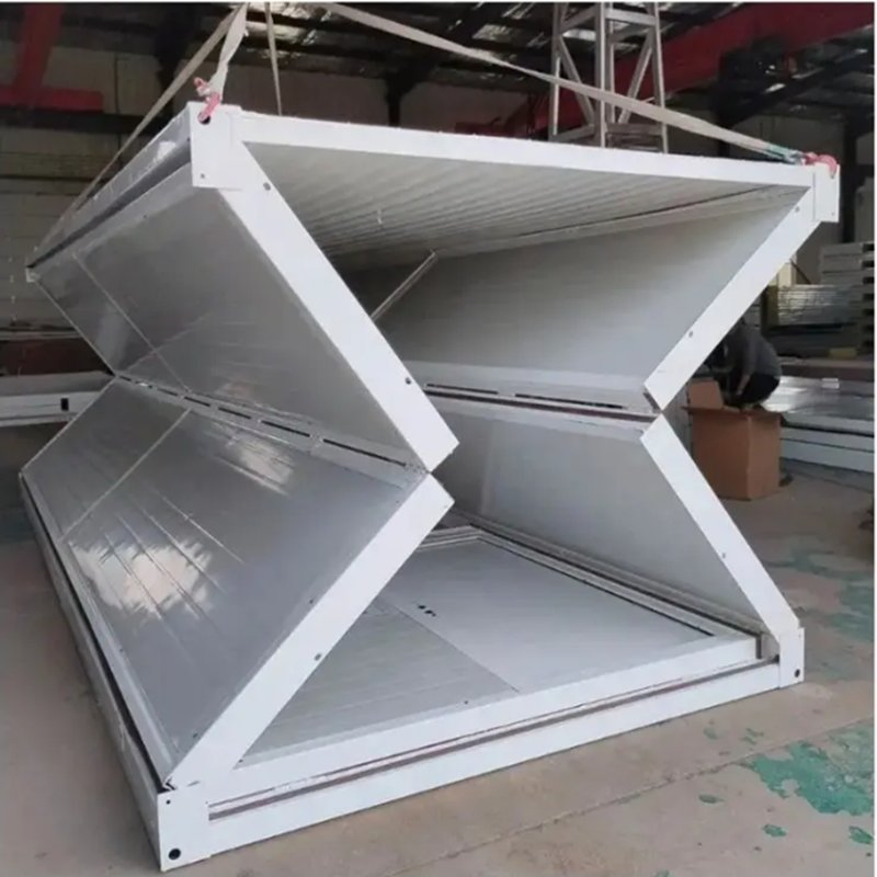 Temporary Container House Accommodation with Toilets for Disaster Relief or Large Events