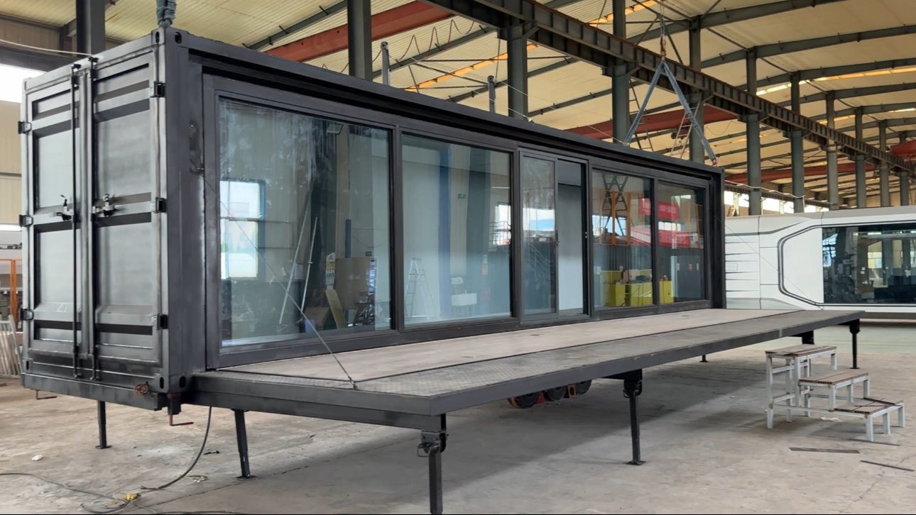 Modular Retail House - Expandable Side Slide Container Shop - 103 Expand