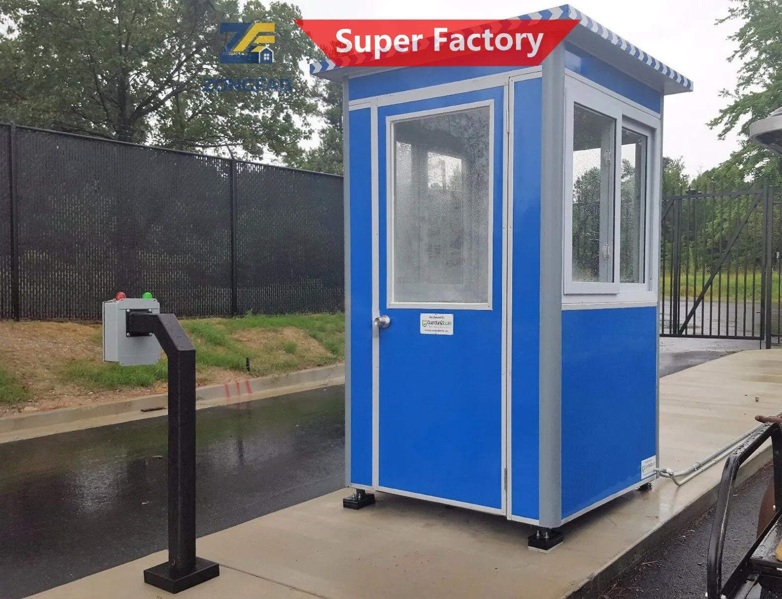 Durable Portable Toilet Unit for Construction Camps and Outdoor Public Sanitation Use