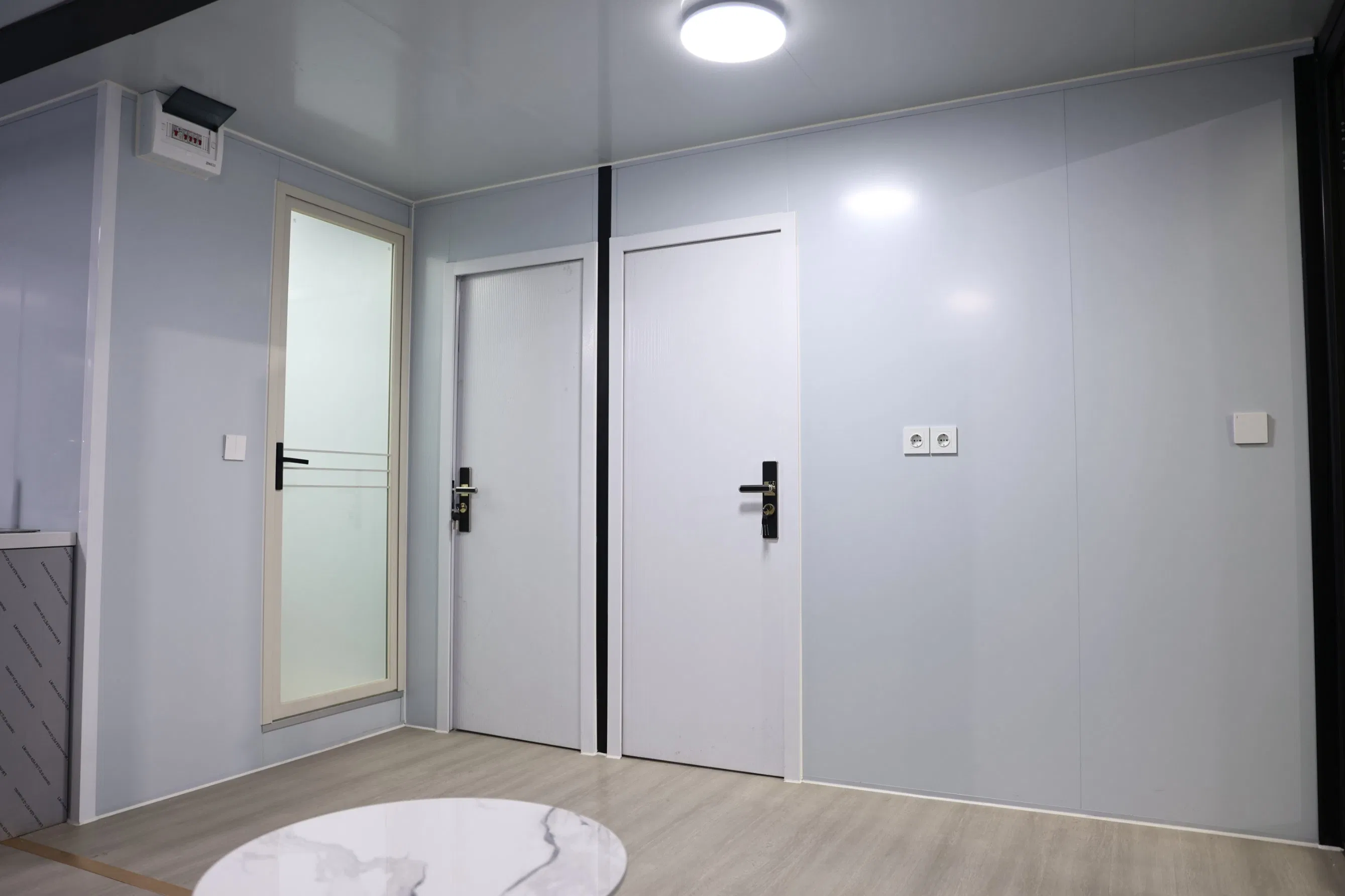 Modular Expandable House with Solar Ready Design off Grid Prefab Container Solution