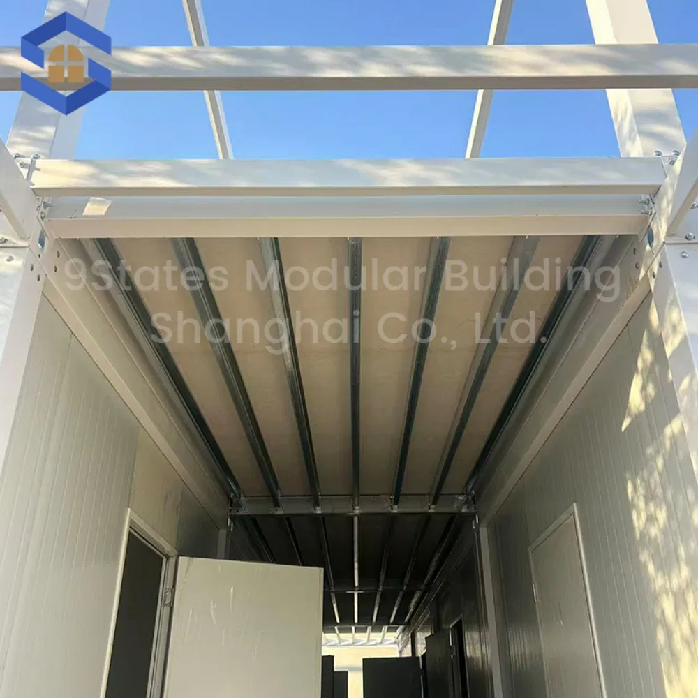 Thermal Insulation Foldable Foundation Free Mobile House for off-Grid Solar Container Prayer Room