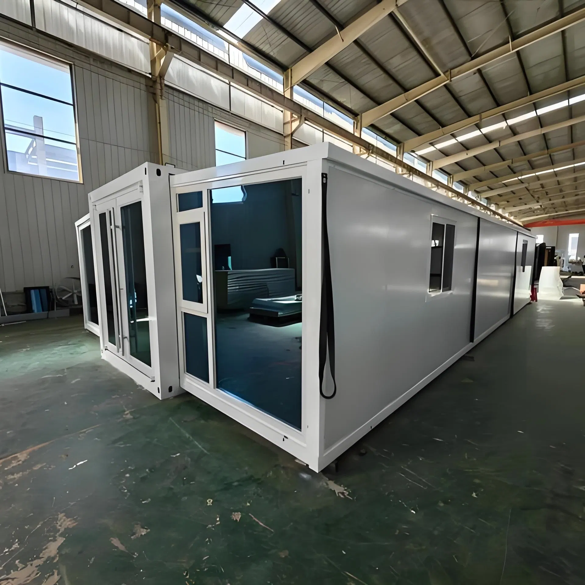 Quick Installation Double-Wing Expandable Modular Prefabricated Container House for Construction Site Dormitories