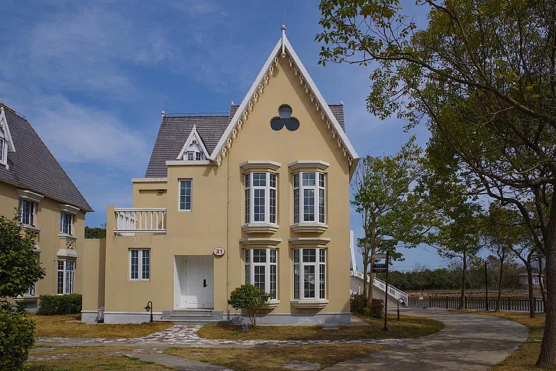 Prefabricated Portable Luxury Mobile Bedrooms Container House Prefab Light Steel Structure Modular Prefab Steel Villa