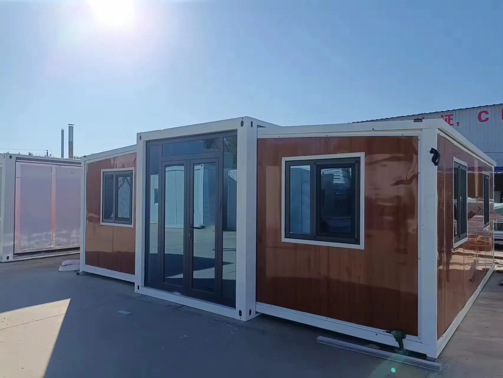 Prefabricated Tiny Fold Steel Structure Movable Modular Luxury Living Expandable Shipping Office Container House