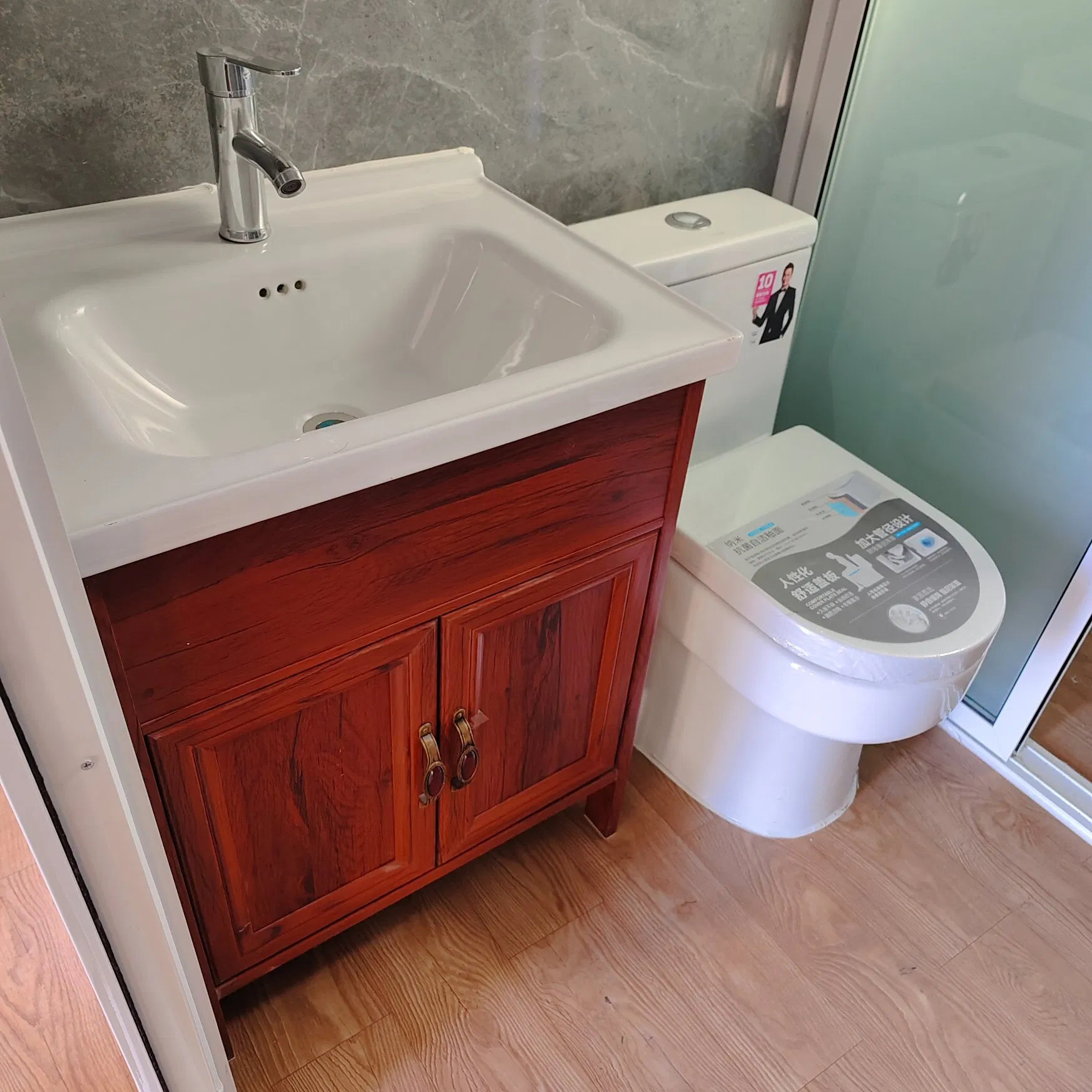 20FT Double-Wing Expandable Container House Luxury Integrated House