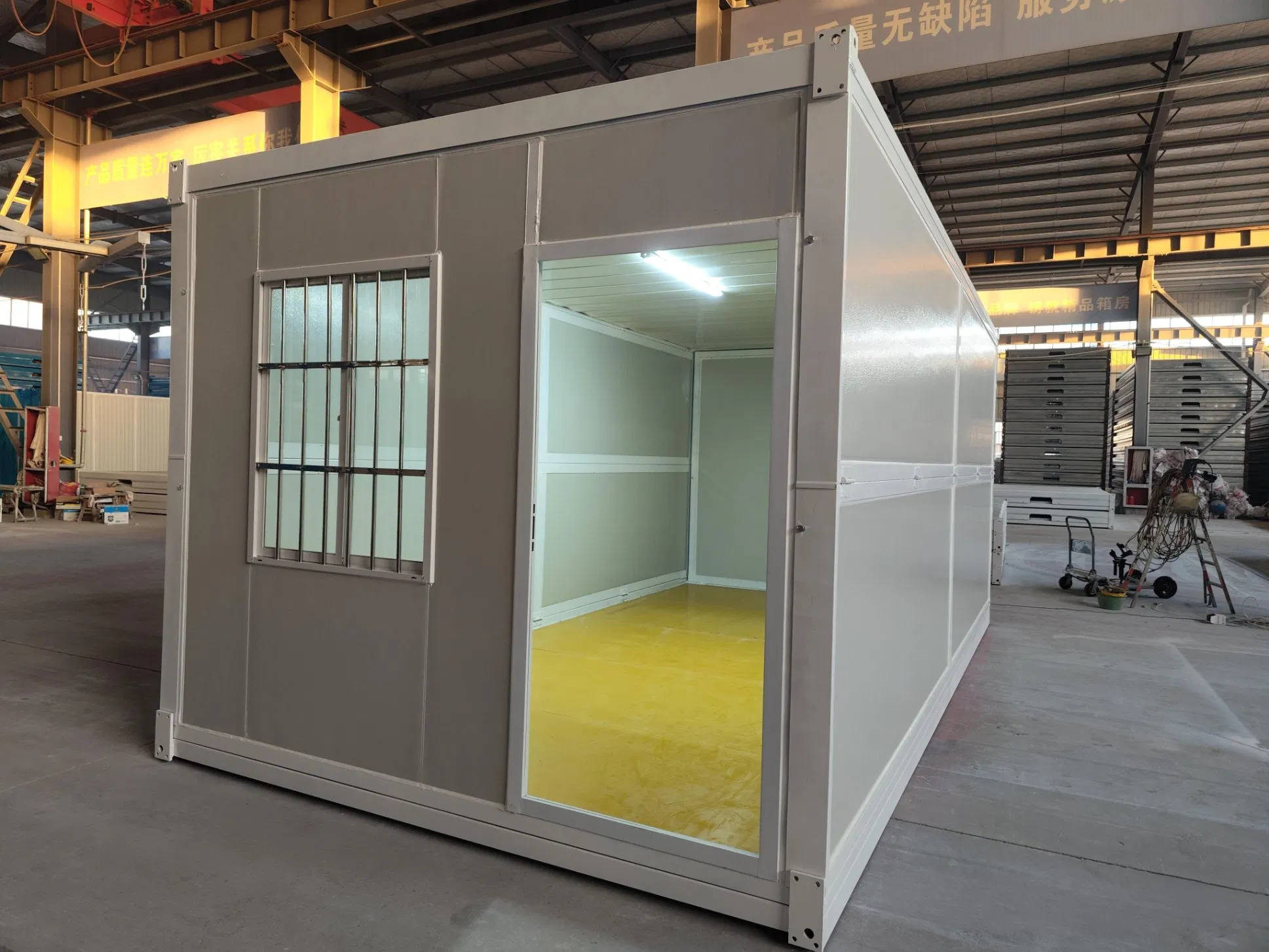 Foldable Container House Cost Effective Relocatable Modular Home with Strong Structure for Emergency Shelter and Outdoor Offices