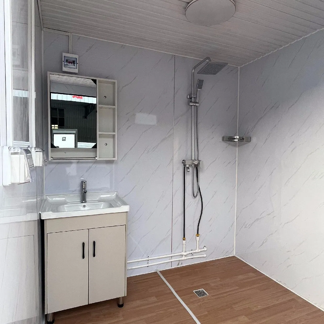 Movable Prefabricated Toilet with Portable Shower Unit and Customized Bathroom