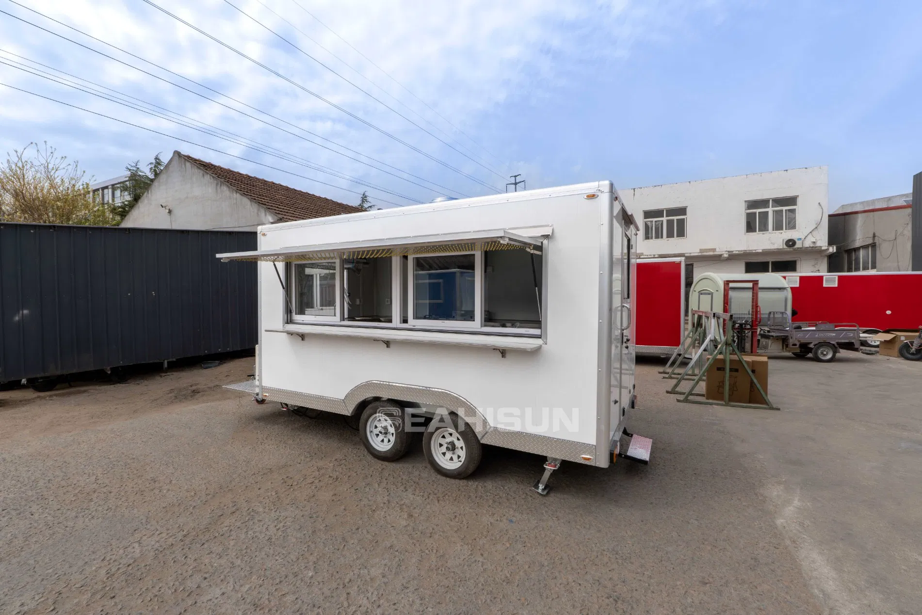 Customized Hot Dog Hamburger Pizza Fast Food Truck Food Trailer Juice Bar Car Hot Dog Cart with Grill Mobile Pizza Fast Food Cart with Full Kitchen for Sale