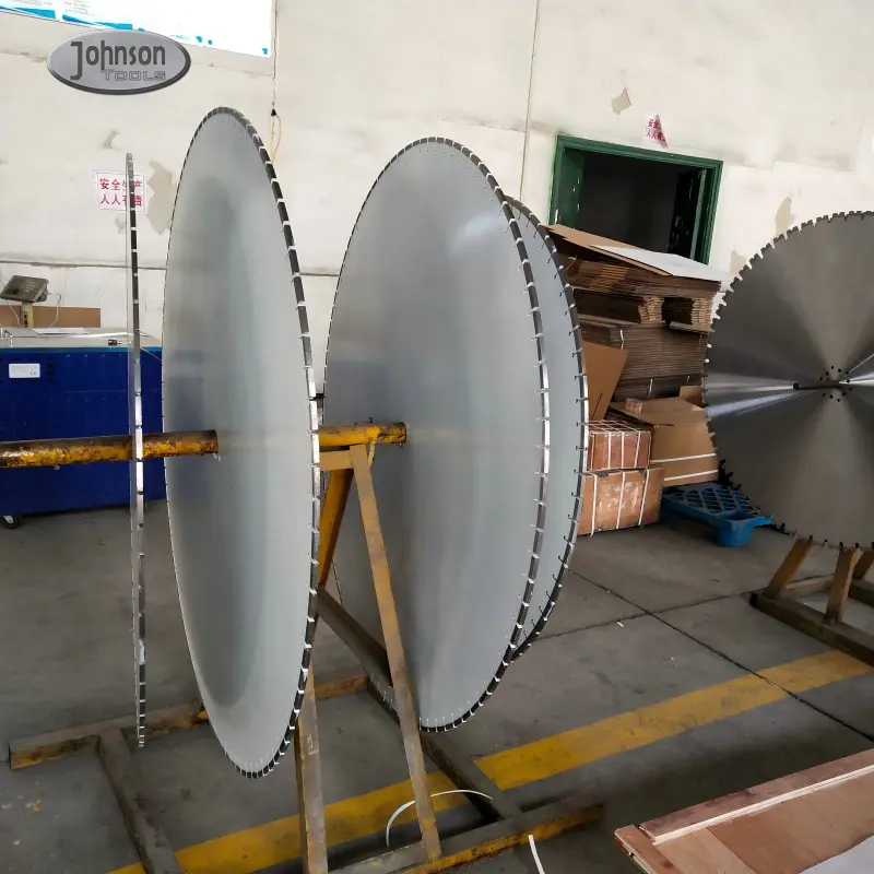 OEM 1300mm (52") Laser Welded Diamond Blade for Precast Concrete Cutting Exporter, Factories