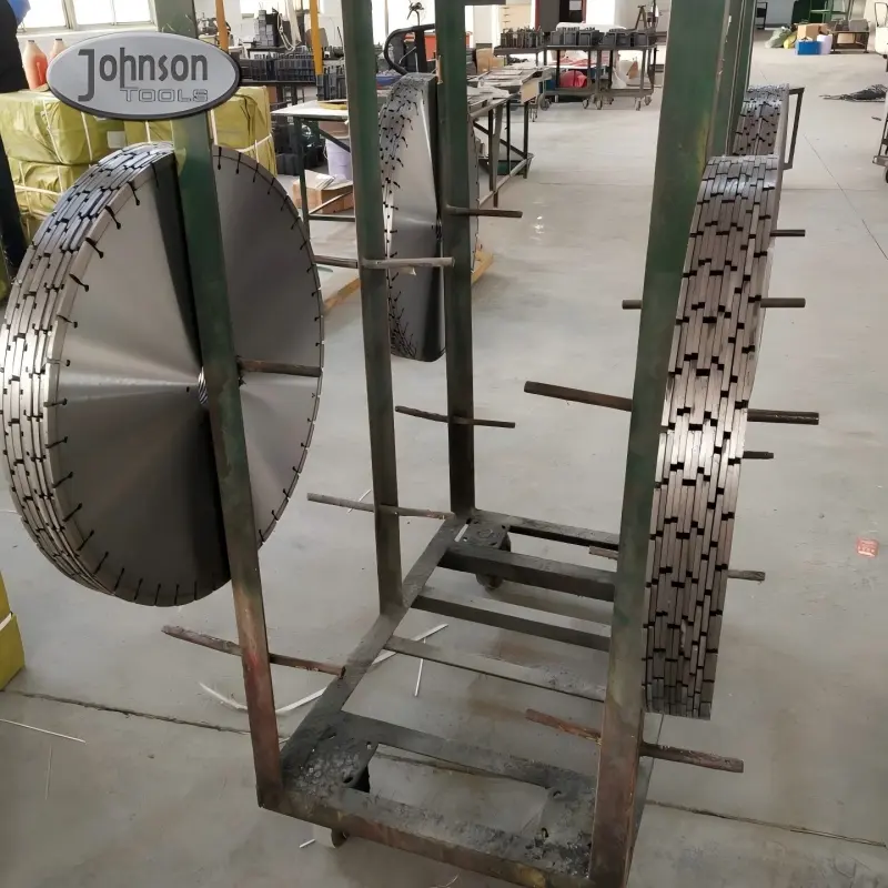 China 900mm Laser Welded Diamond Saw Blade for Precast Concrete Supplier, Manufacturers