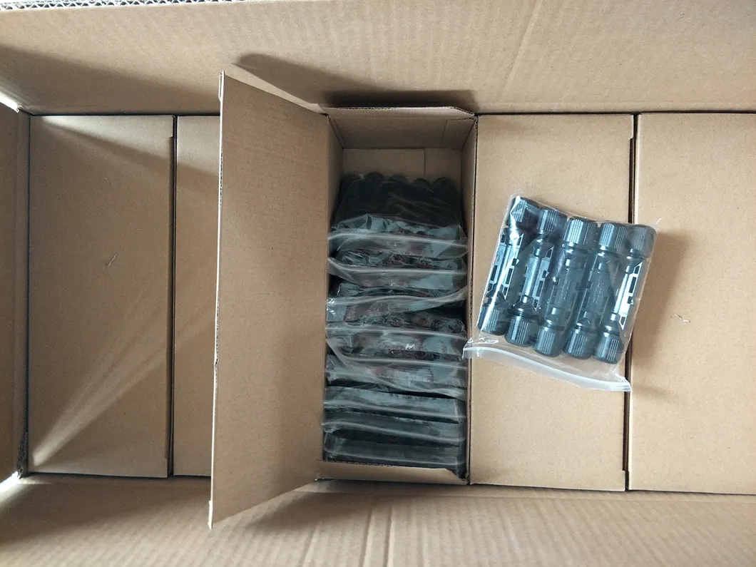 Batch Goods Sea and Air Cargo Packing