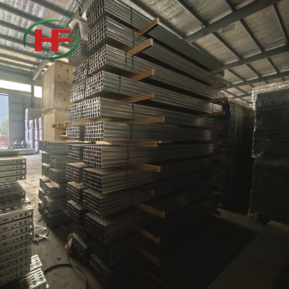 Factory Price Hot Dip Galvanized Photovoltaic Support Unistrut 41*41*2.0mm*10ft C Channel