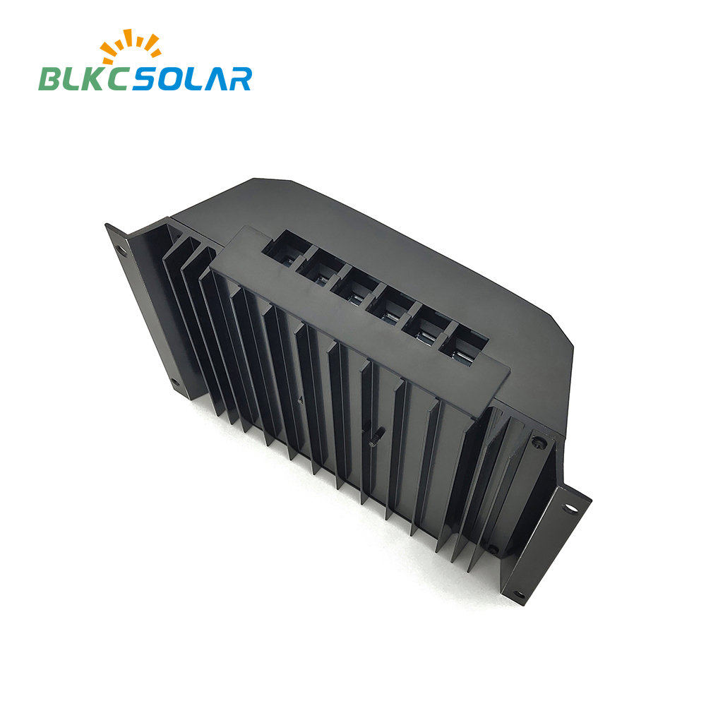 12V/24V/48V Auto Recognition LCD Monitoring Short Circuit Protection Solar Charge Controller