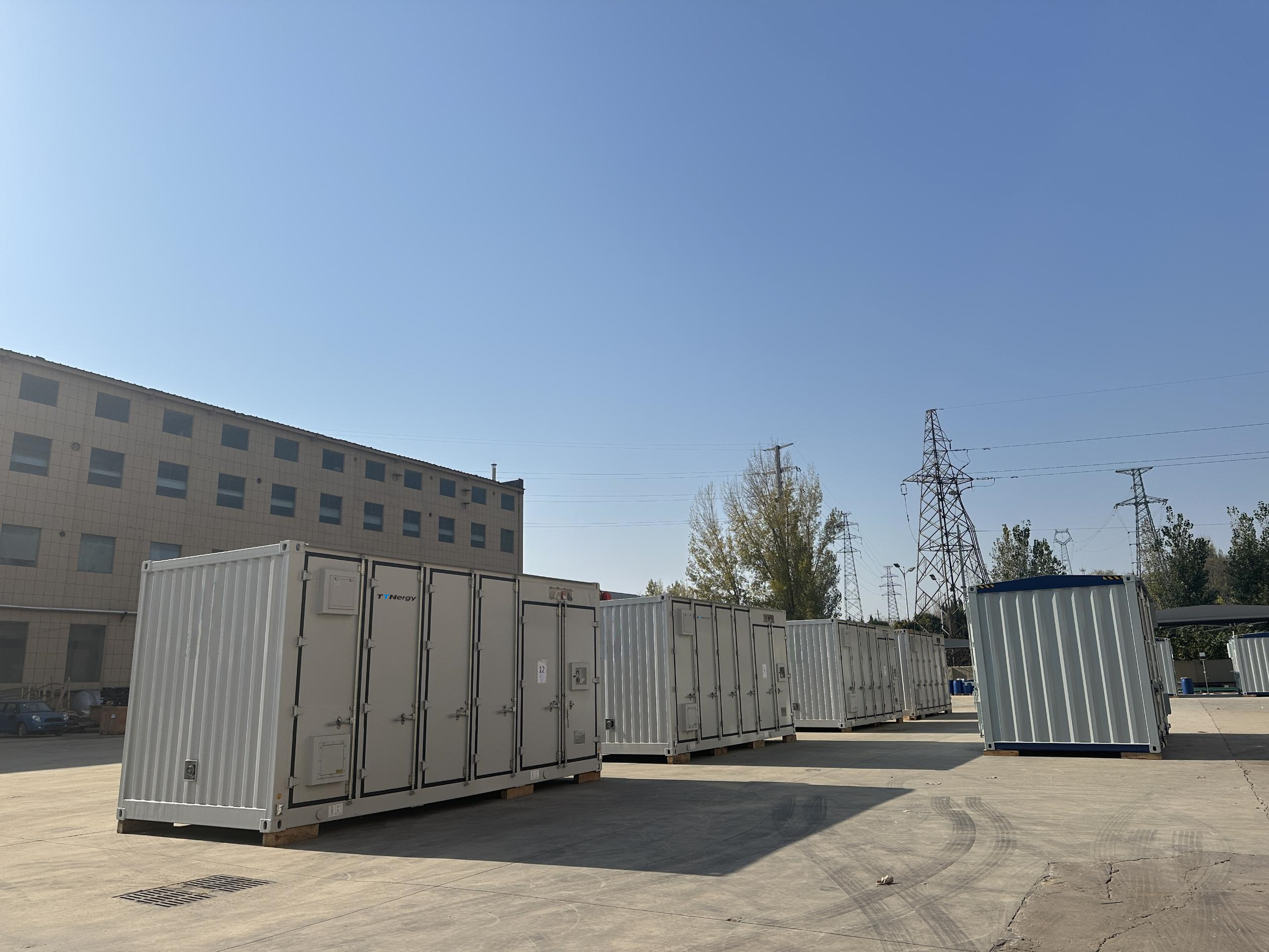 Outdoor All in One 75kWh 150kWh 200kWh 300kWh Solar Battery Energy Storage System Microgrid BESS with PCS+ Industrial Batteries