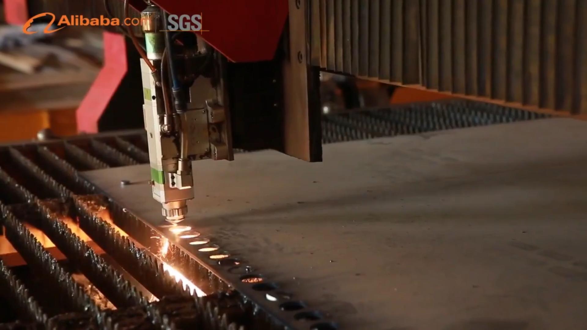 Laser cutting machine