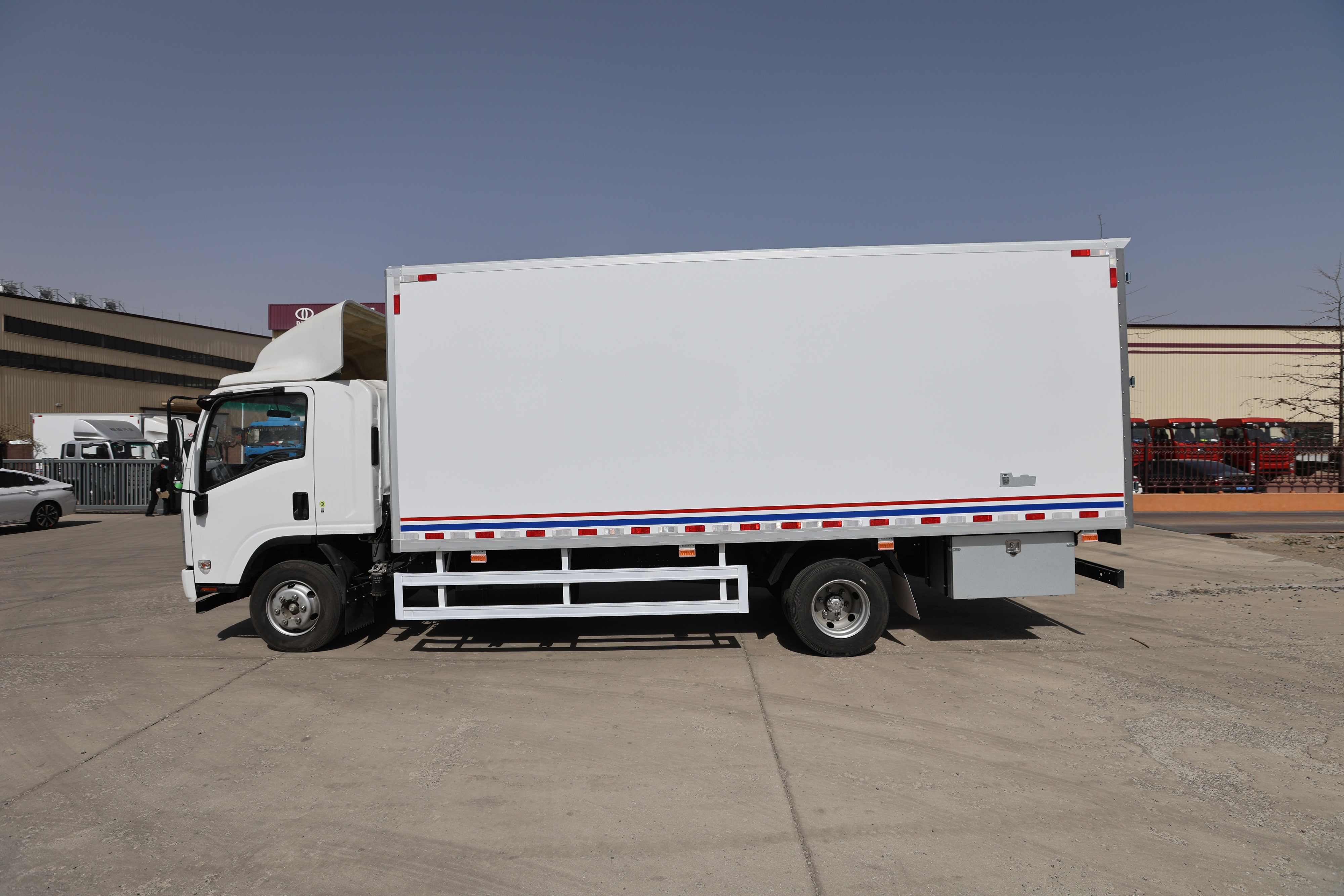 PUC Sandwich Panel for Cold Storage , Lightweight Thermoplastic Face with PU Foam Core, Eco-Friendly &amp; Easy to Clean Surface
